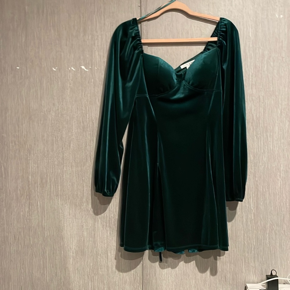 Worn once for a school dance.